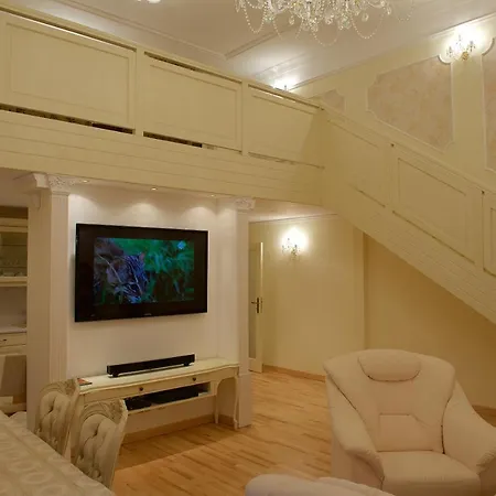 Mainline Apt Hlavni * Mariánské Lázně